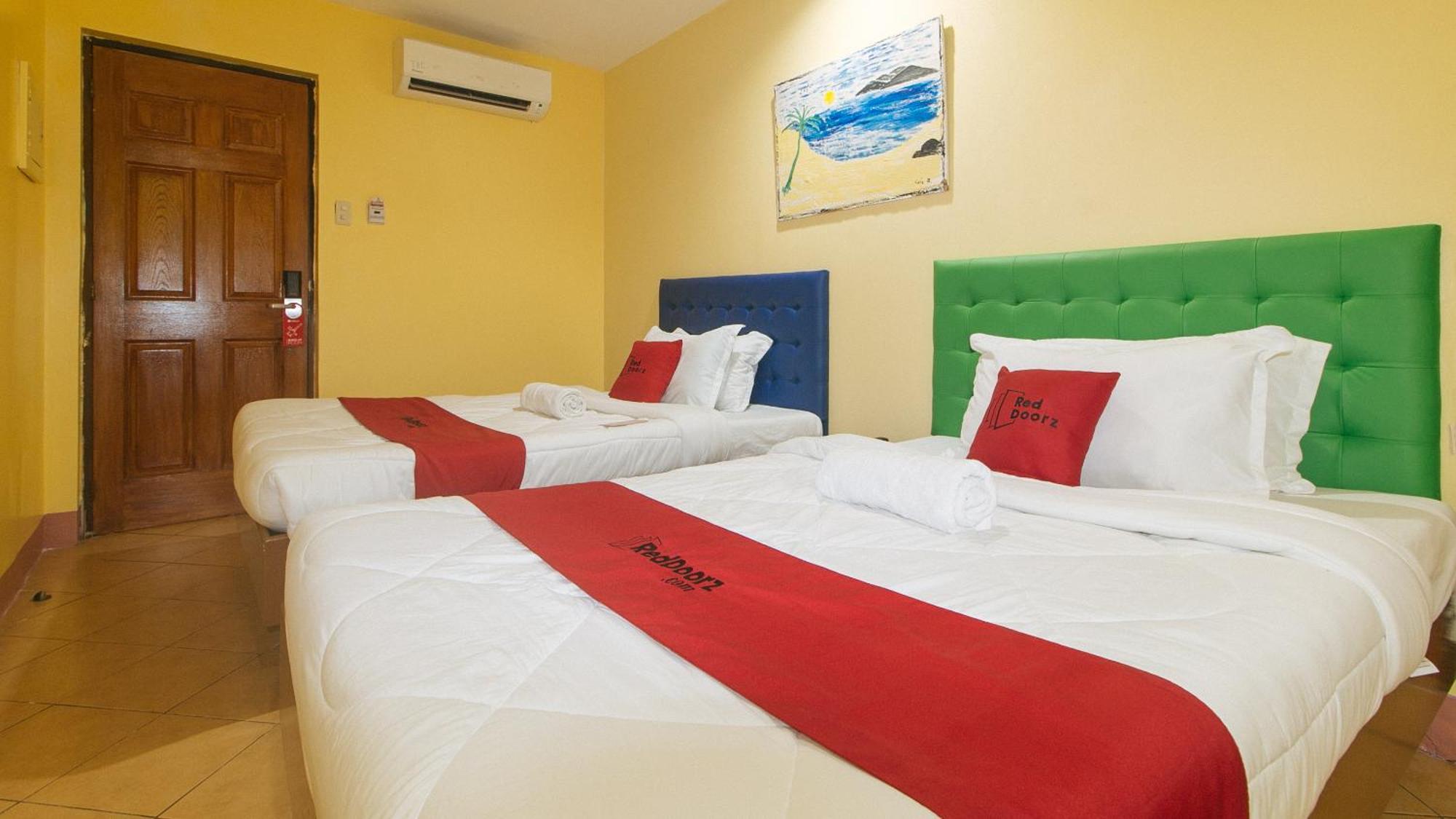 Reddoorz At Comfy Inn Ermita Manila Dış mekan fotoğraf
