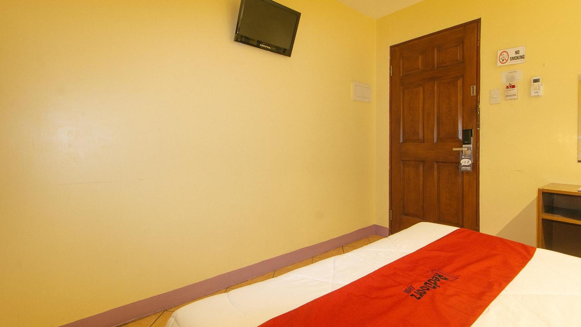 Reddoorz At Comfy Inn Ermita Manila Dış mekan fotoğraf