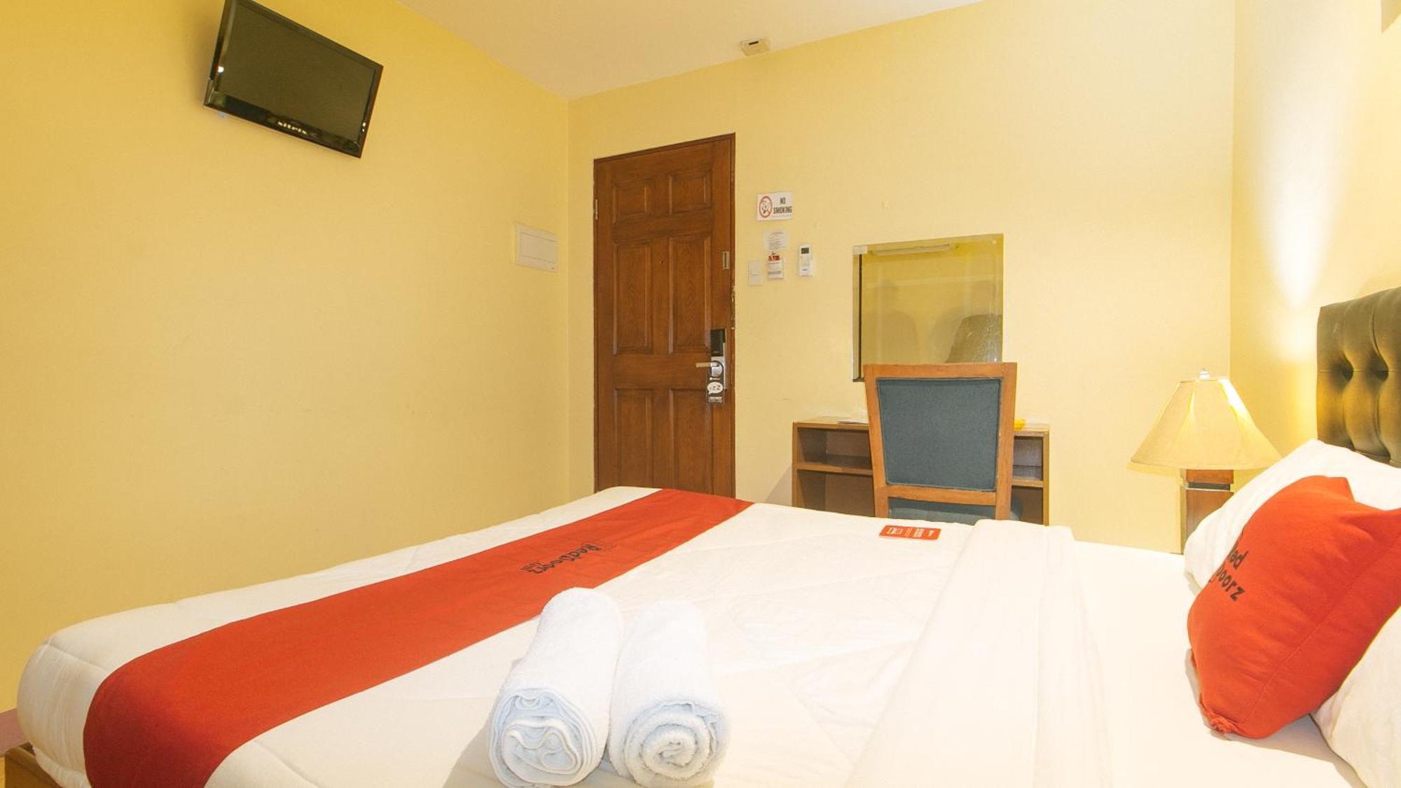 Reddoorz At Comfy Inn Ermita Manila Dış mekan fotoğraf