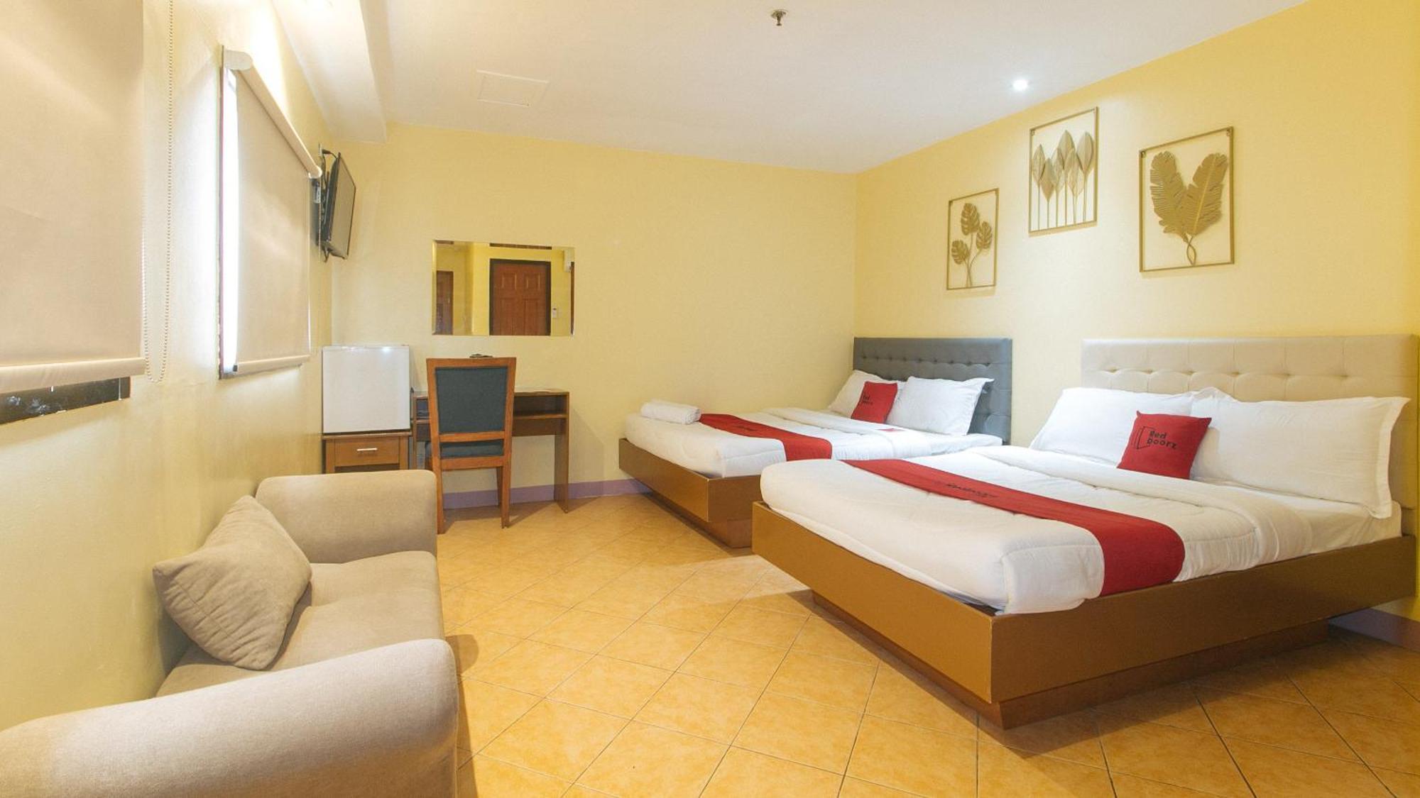 Reddoorz At Comfy Inn Ermita Manila Dış mekan fotoğraf