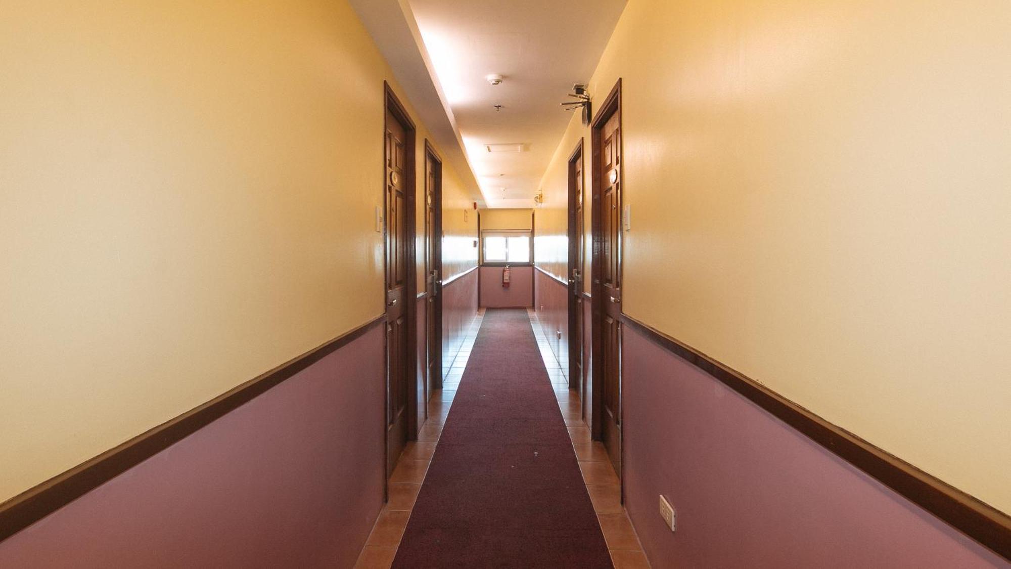 Reddoorz At Comfy Inn Ermita Manila Dış mekan fotoğraf